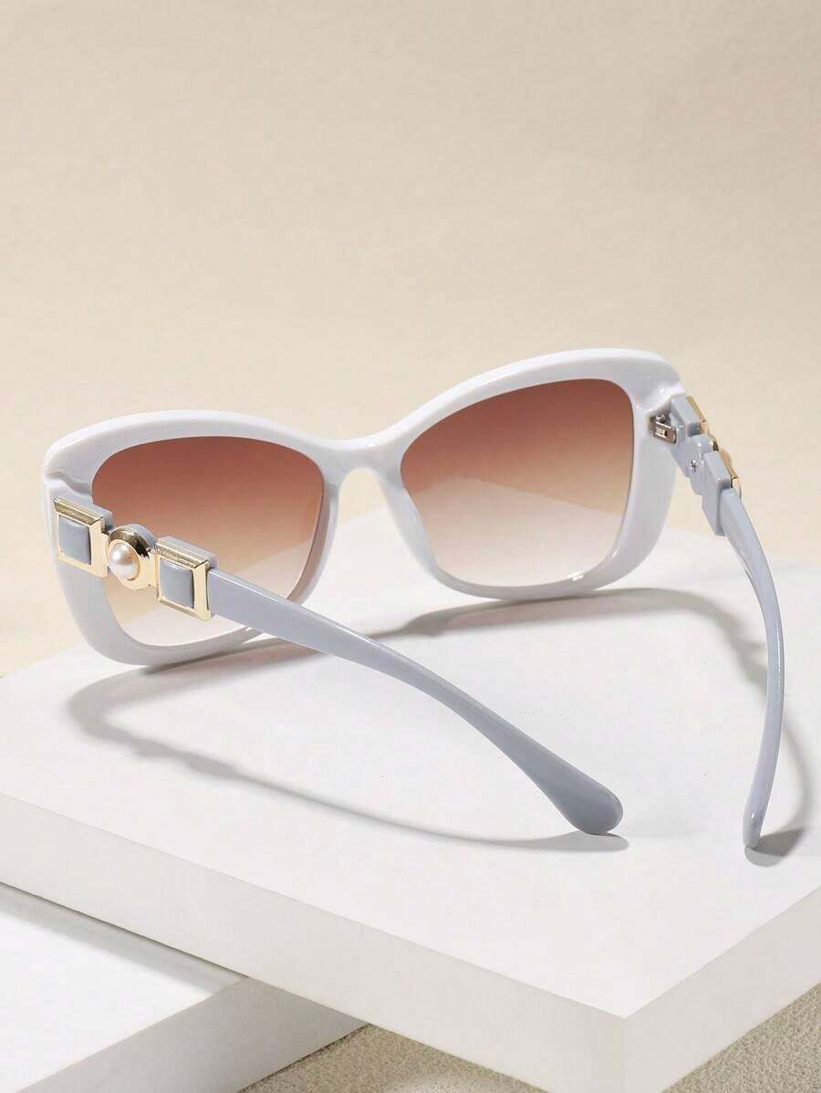 Sunglasses Cat Eye - Kacamata Fashion Cat-Eye Akrilik Berinspirasi Mutiara,
